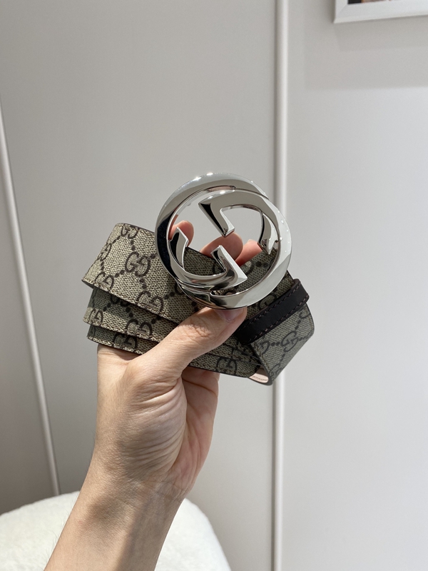 スーパーコピーグッチベルト内部構造